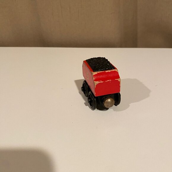 James' Tender Thomas & Friends Wooden Railway Train Car 2.5 Red Vintage - Picture 4 of 4
